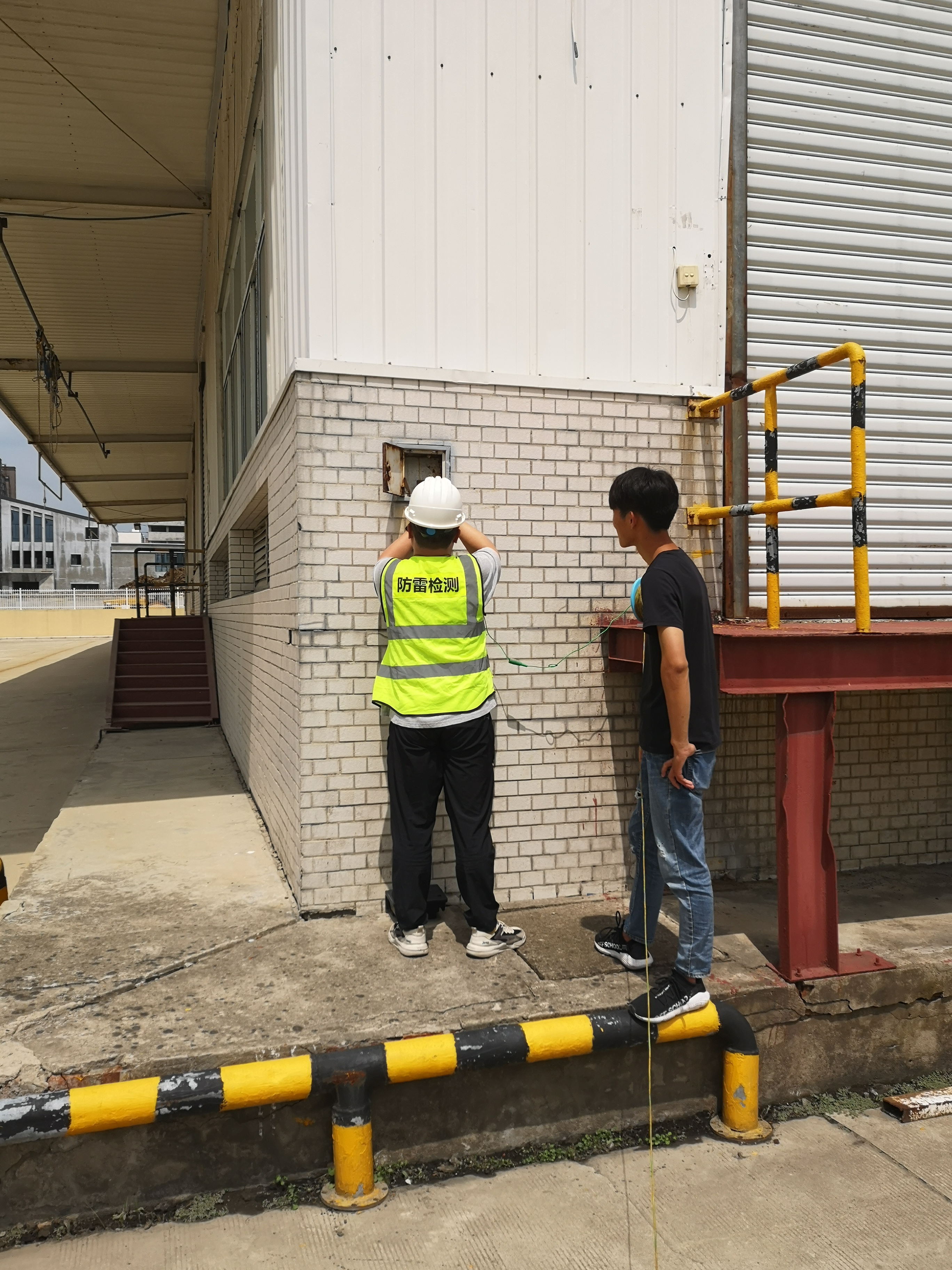 防雷檢測(cè)施工現(xiàn)場(chǎng)