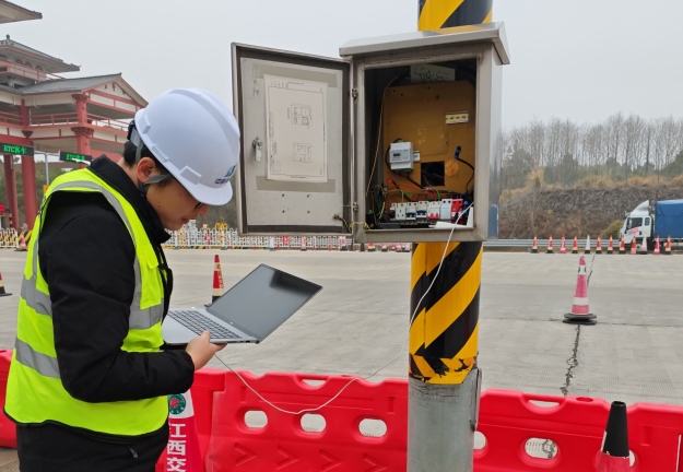 智能防雷防靜電監控系統現場安裝調試